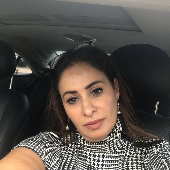 Meet your Posher, Nana - Picture 1 of 1